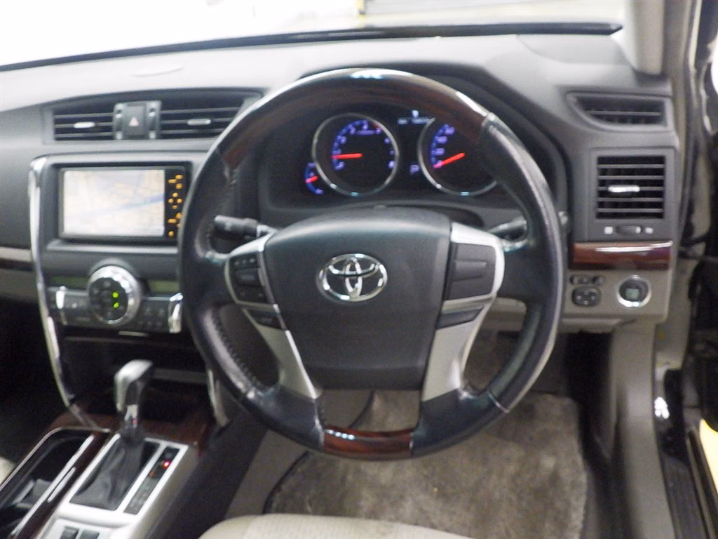 TOYOTA MARK X
