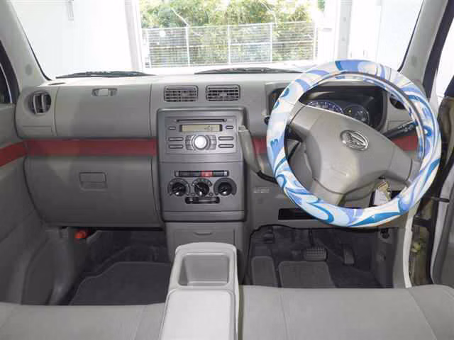 DAIHATSU MOVE CONTE