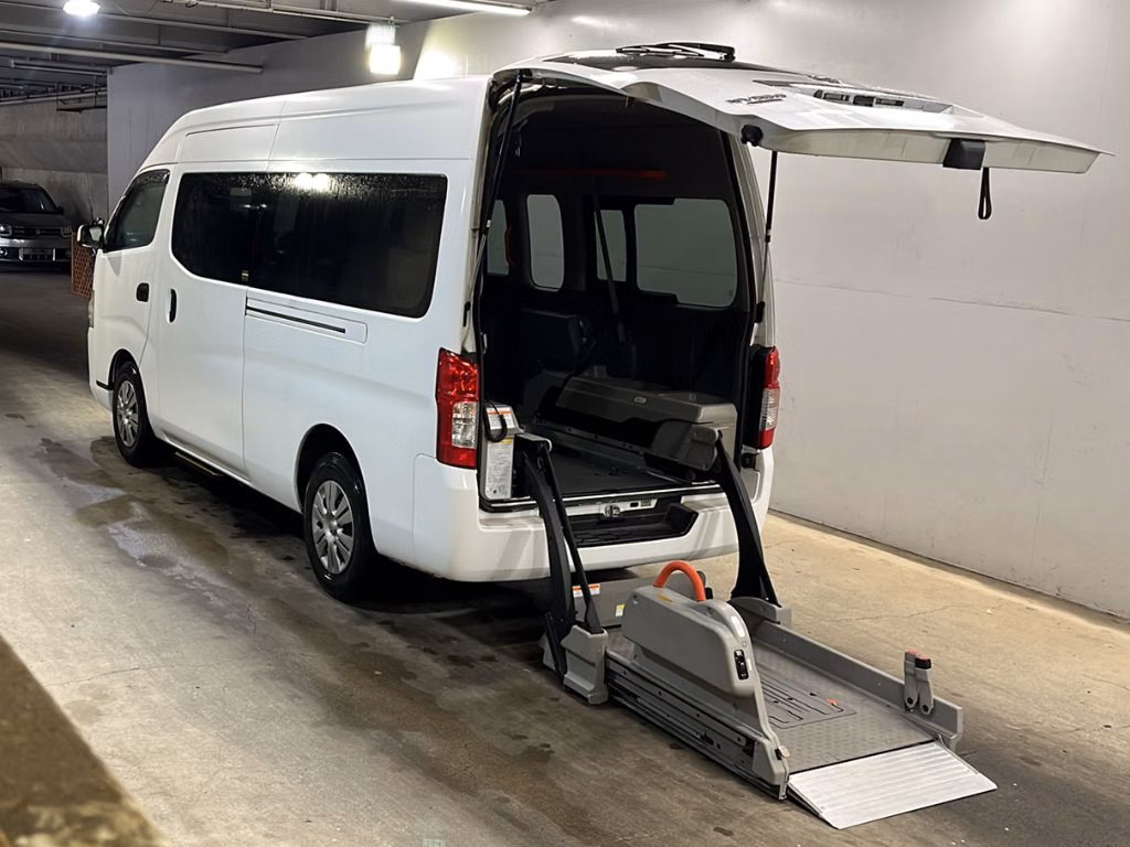 NISSAN NV350 CARAVAN