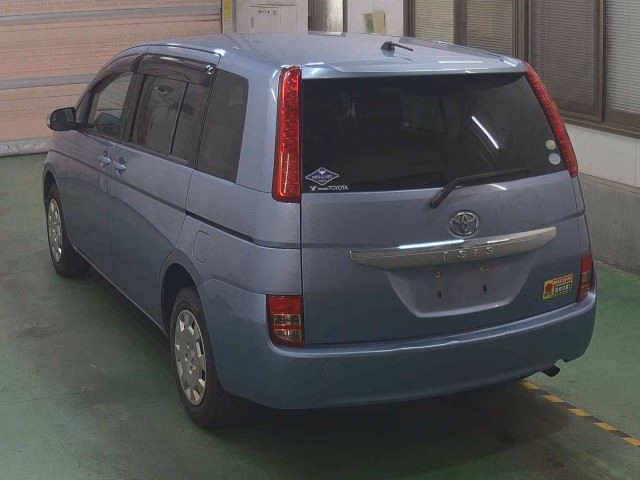 TOYOTA ISIS