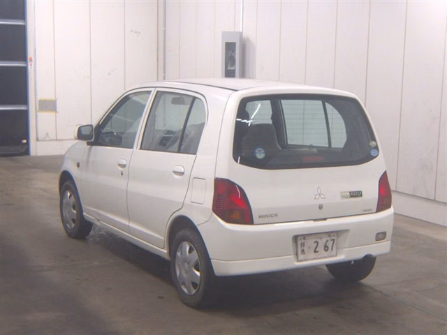 MITSUBISHI MINICA