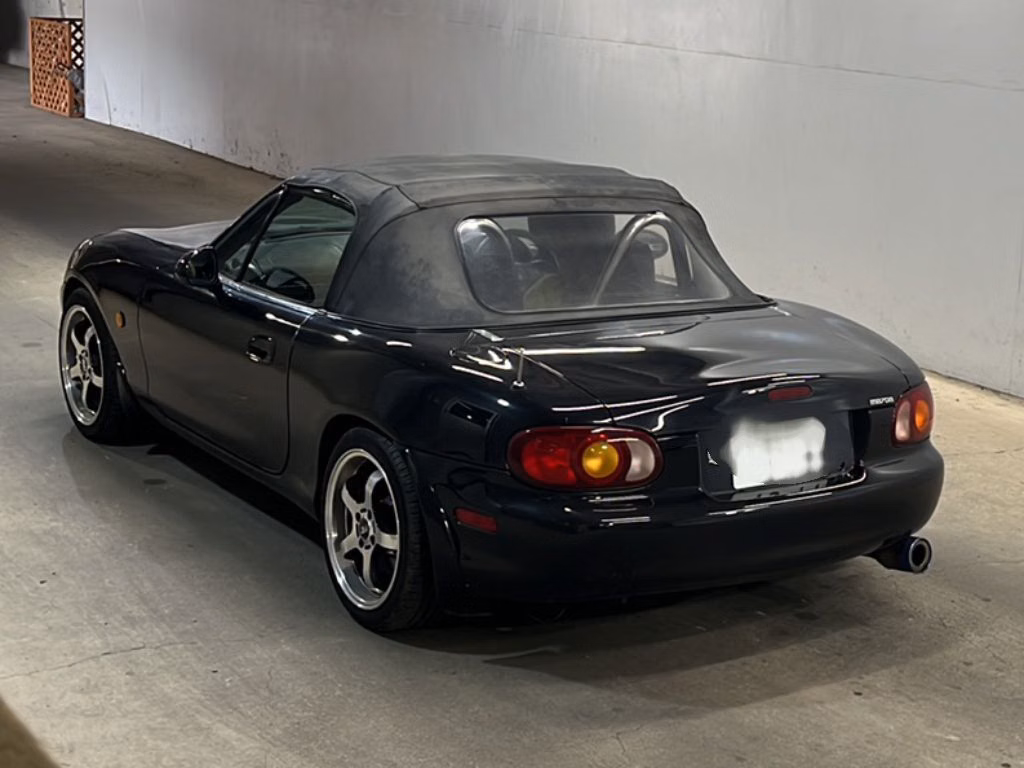 MAZDA ROADSTER