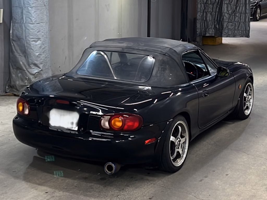 MAZDA ROADSTER