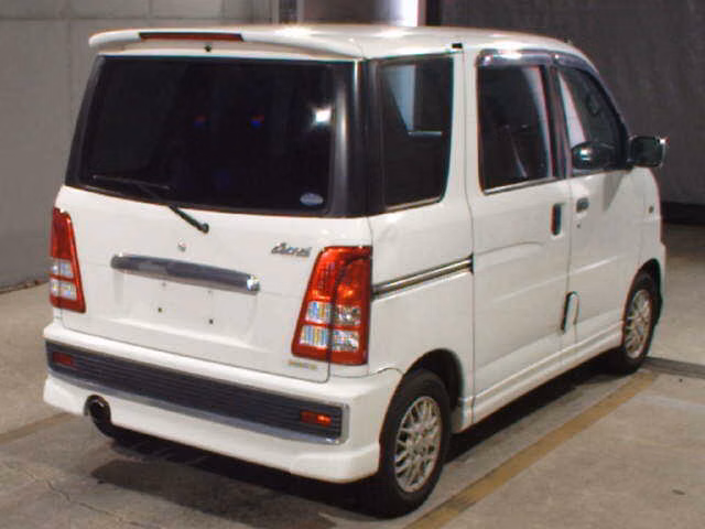 DAIHATSU ATRAI