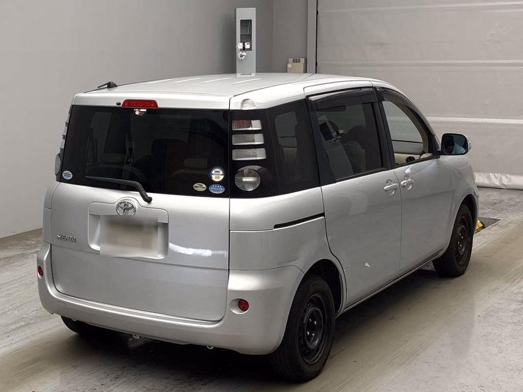 TOYOTA SIENTA