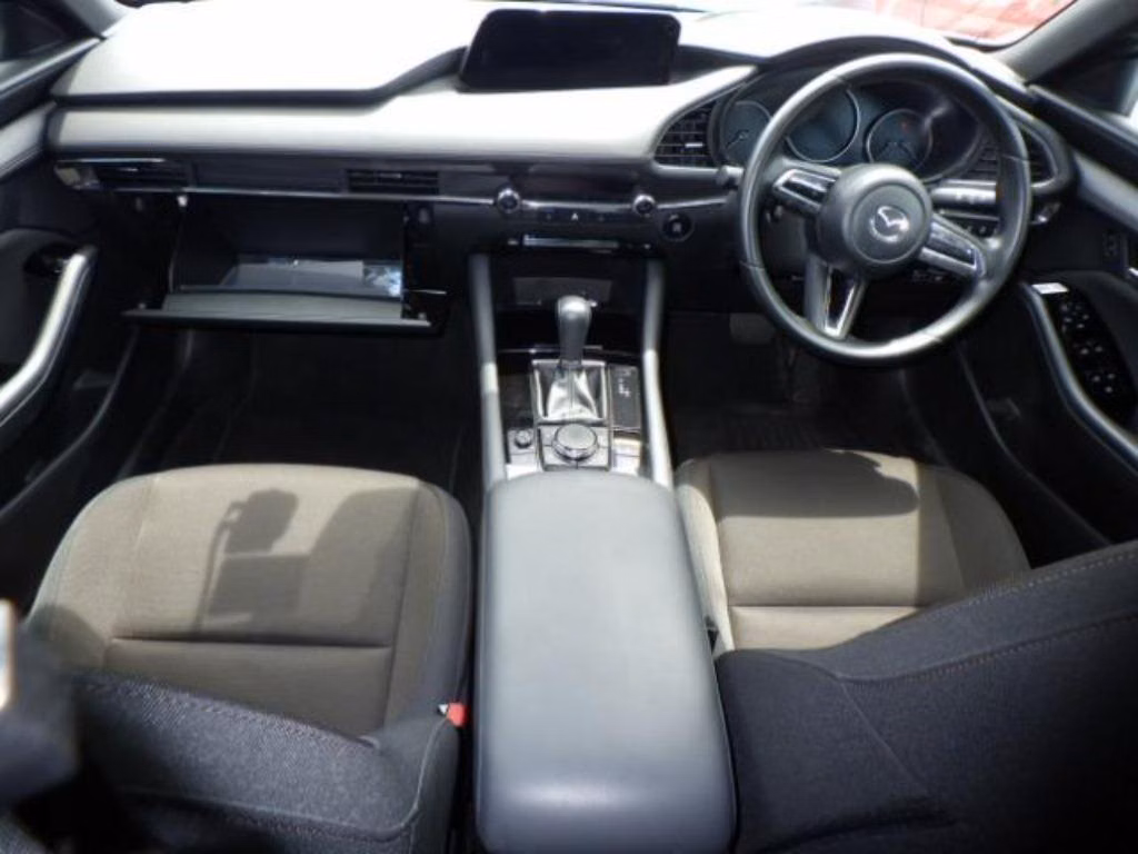 MAZDA MAZDA3
