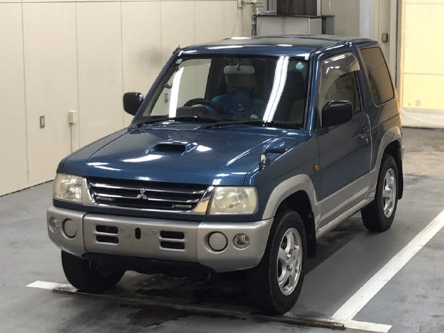 MITSUBISHI PAJERO MINI
