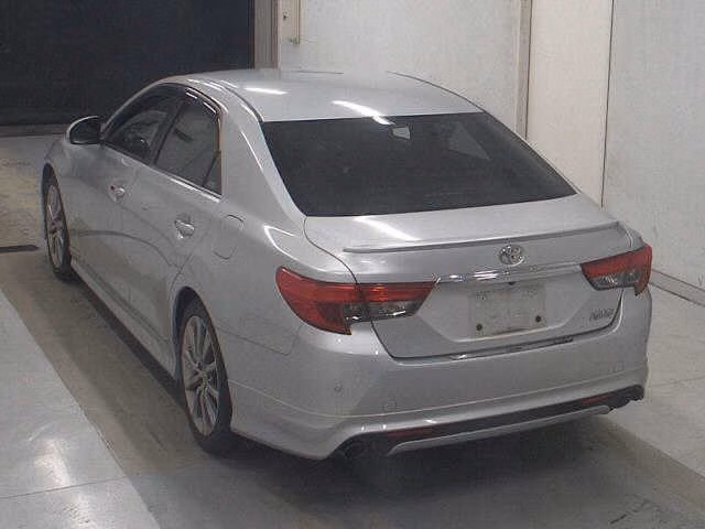 TOYOTA MARK X