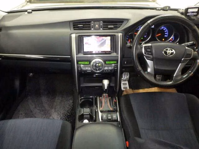 TOYOTA MARK X