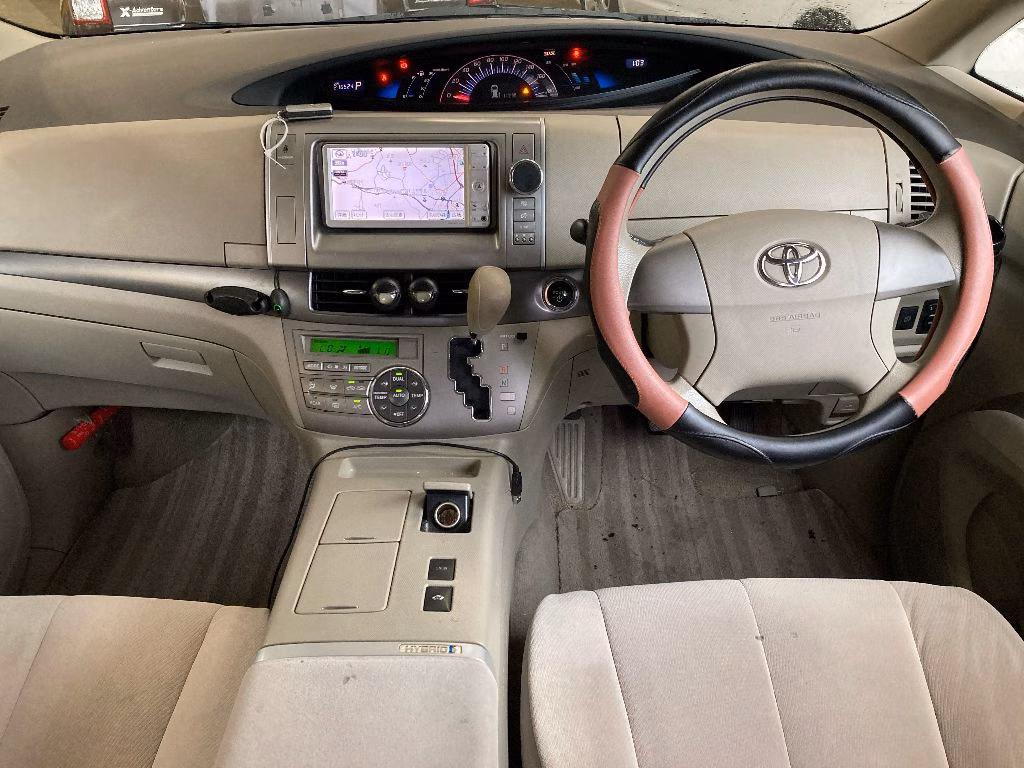 TOYOTA ESTIMA