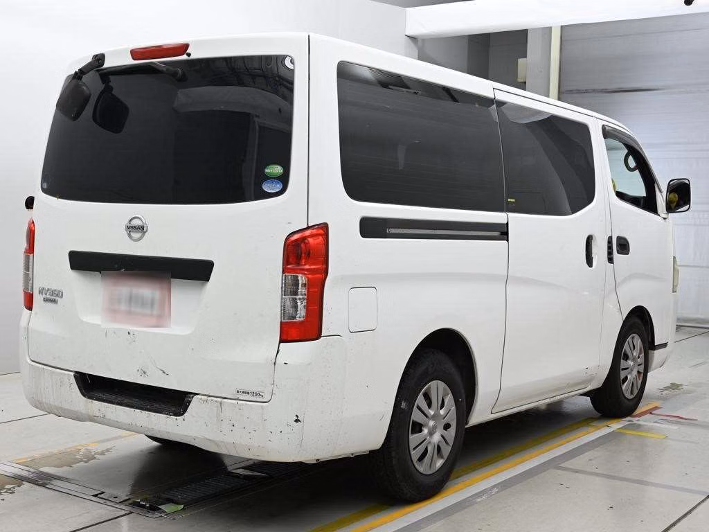 NISSAN NV350 CARAVAN