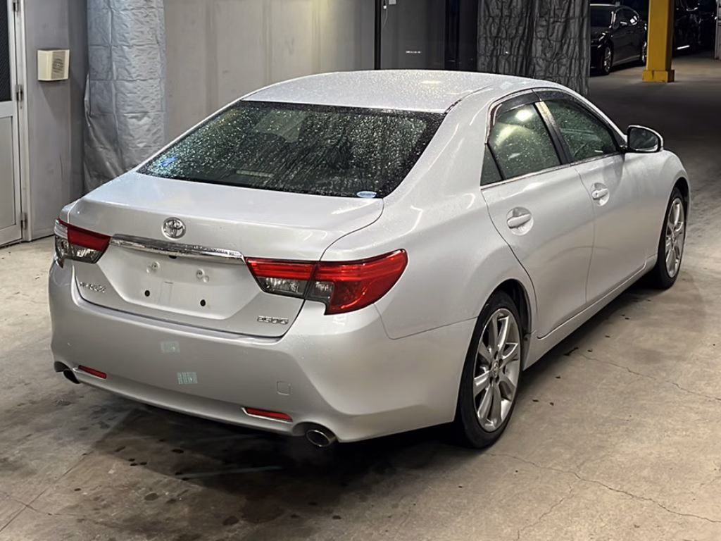 TOYOTA MARK X