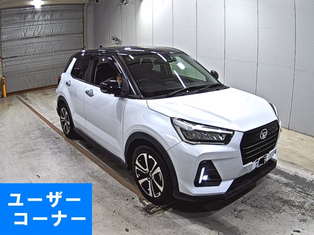 DAIHATSU ROCKY