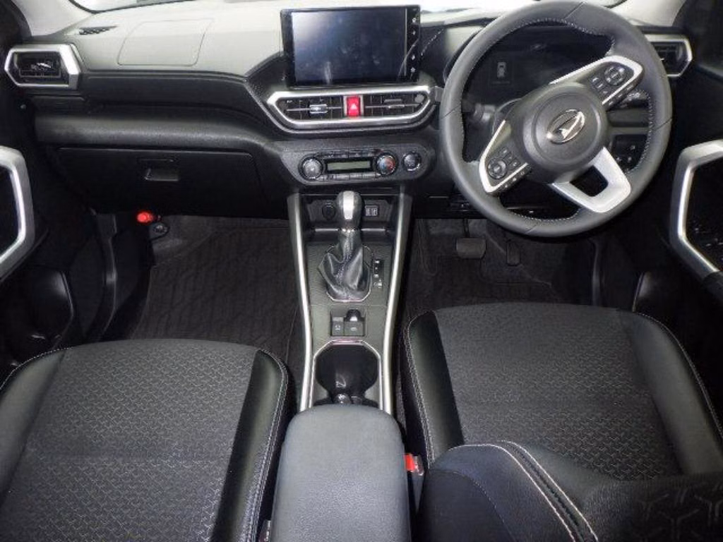 DAIHATSU ROCKY