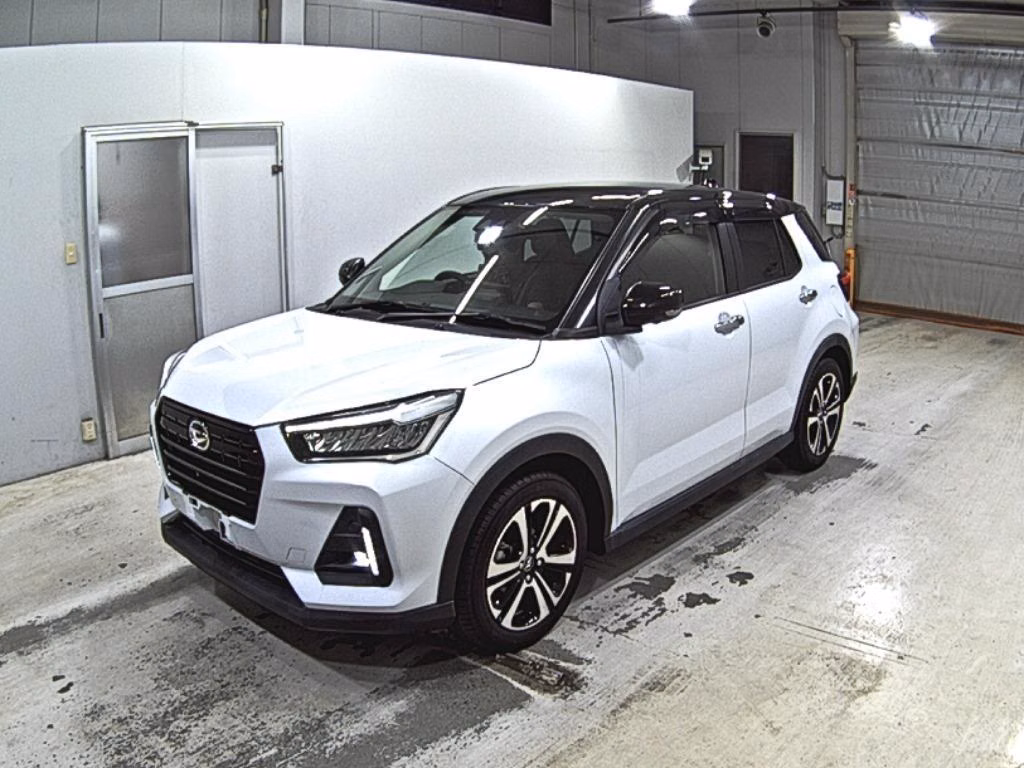 DAIHATSU ROCKY