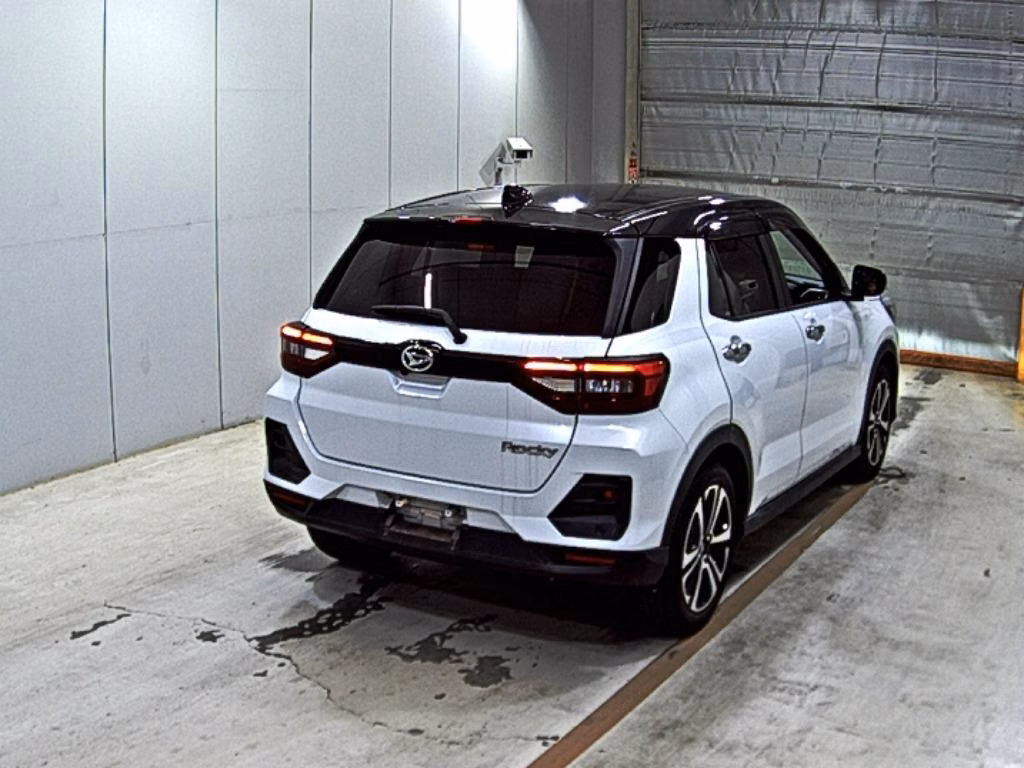 DAIHATSU ROCKY