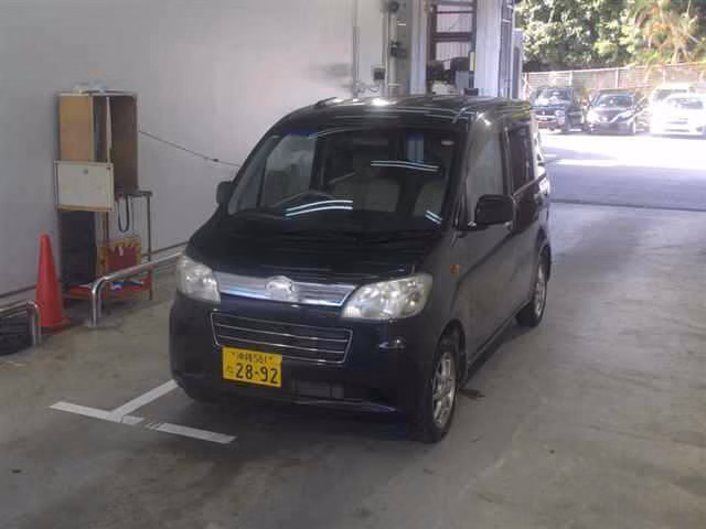 DAIHATSU TANTO EXE