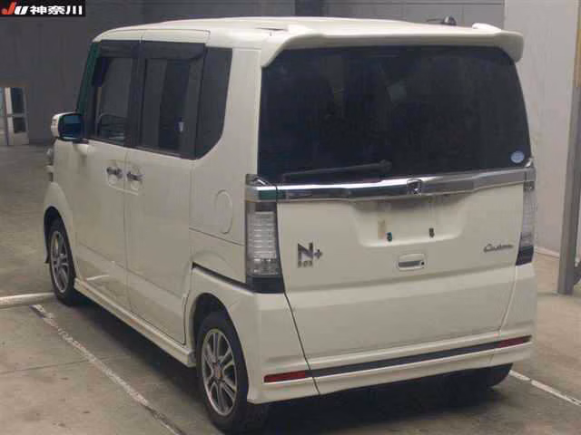 HONDA N-BOX+