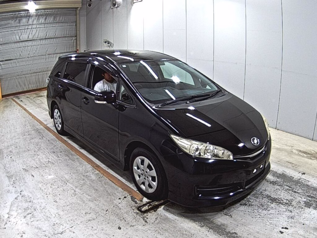 TOYOTA WISH