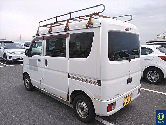 MITSUBISHI MINICAB
