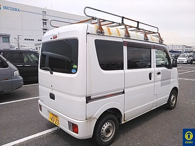 MITSUBISHI MINICAB