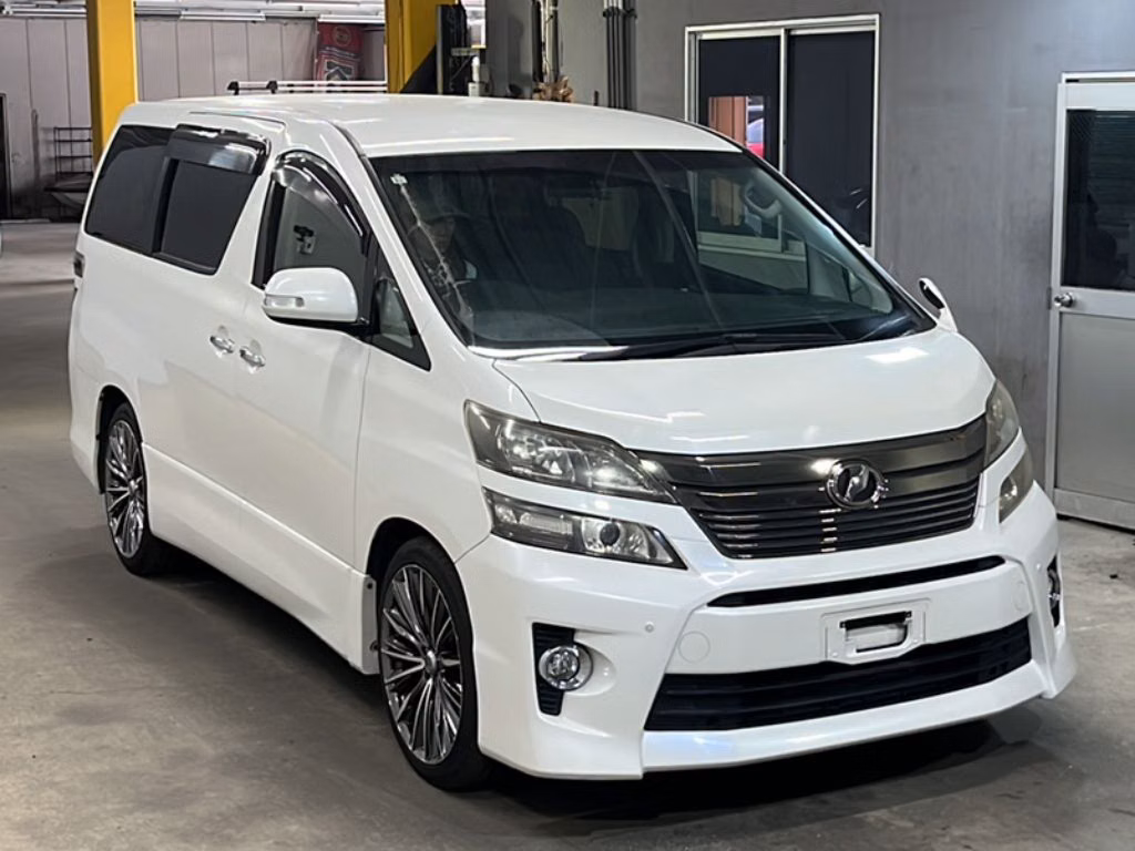 TOYOTA VELLFIRE