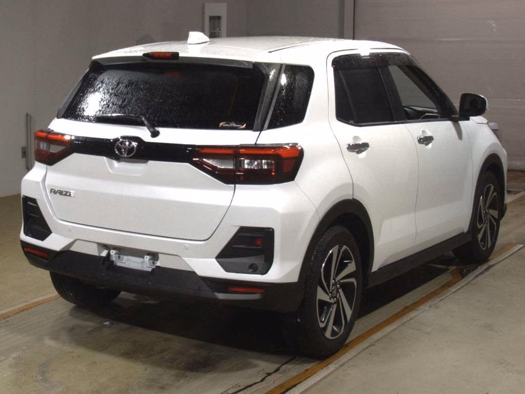 TOYOTA RAIZE
