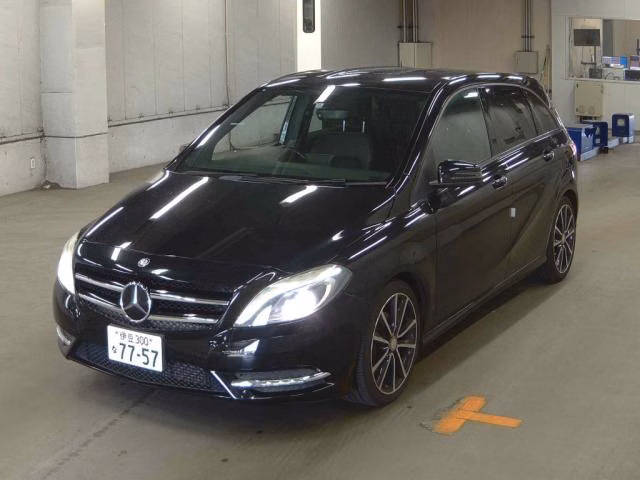 MERCEDES-BENZ B-CLASS