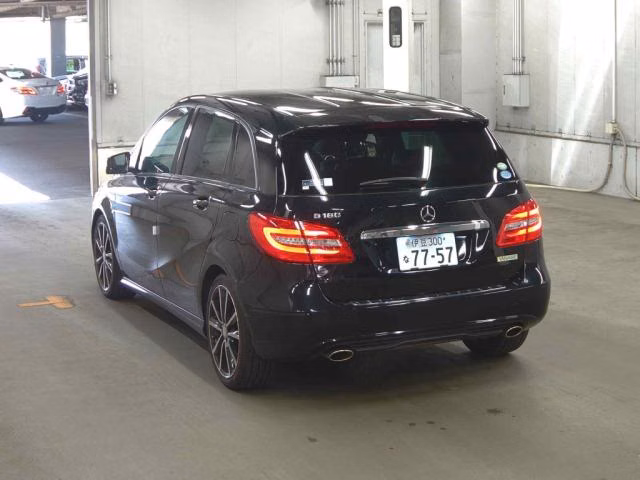 MERCEDES-BENZ B-CLASS