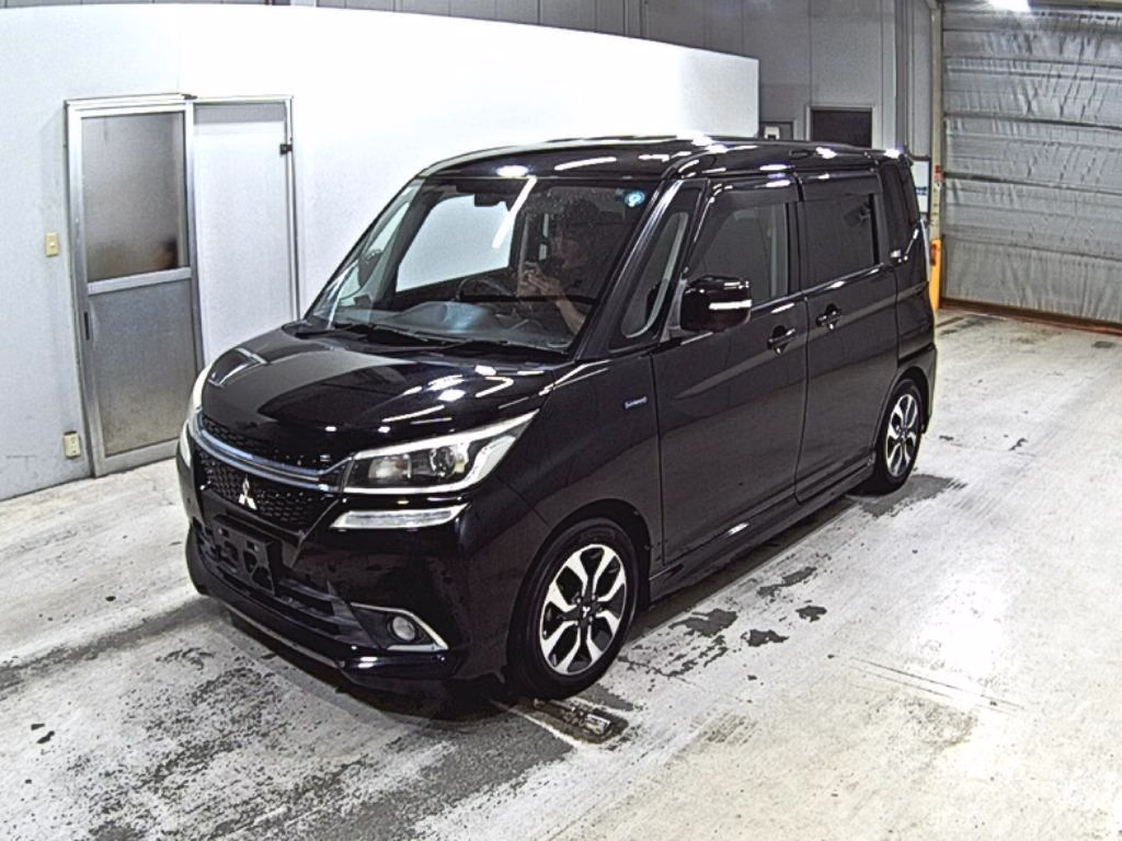 MITSUBISHI DELICA D:2