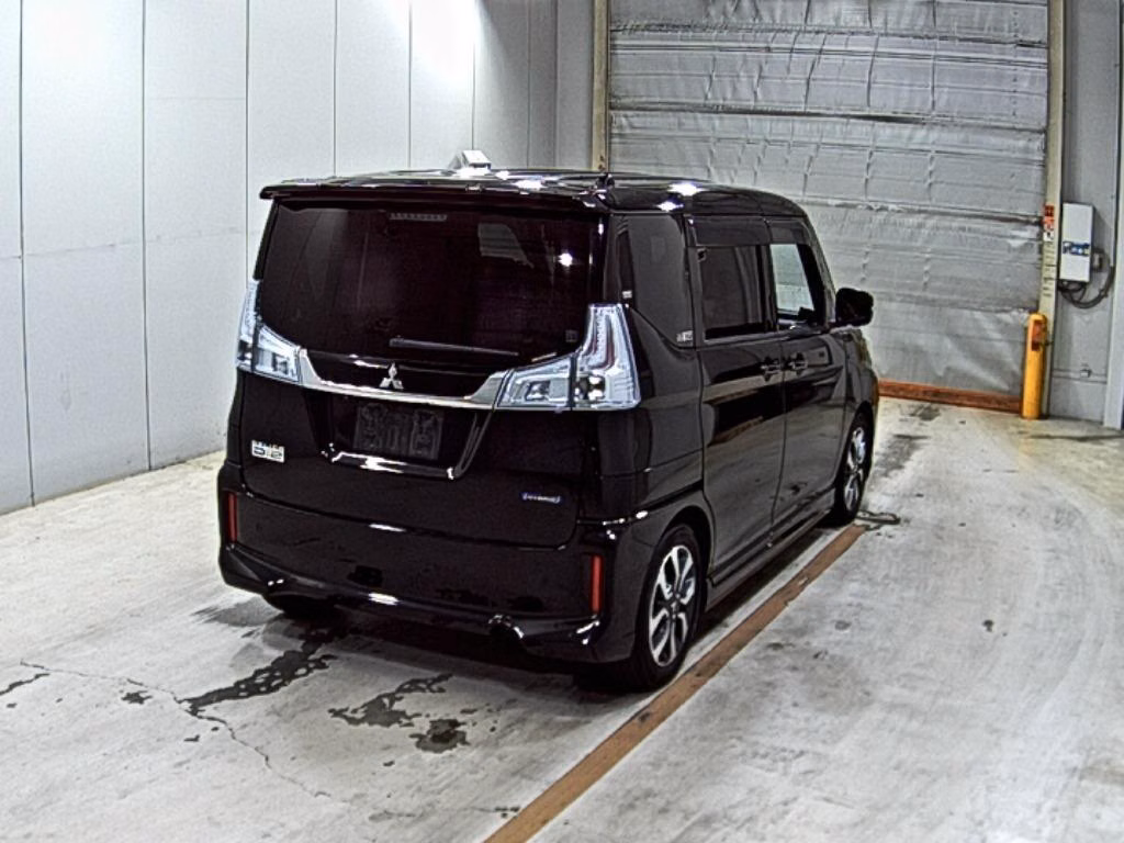 MITSUBISHI DELICA D:2
