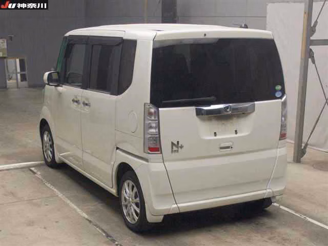HONDA N-BOX+