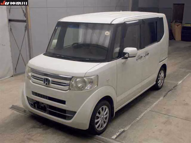 HONDA N-BOX+