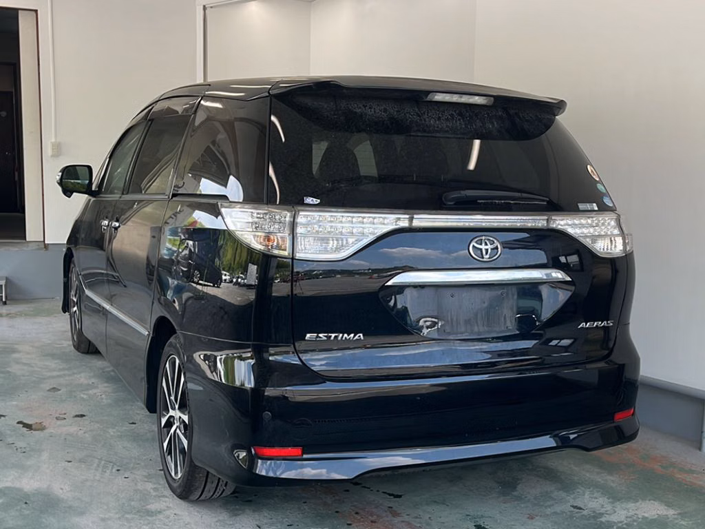 TOYOTA ESTIMA