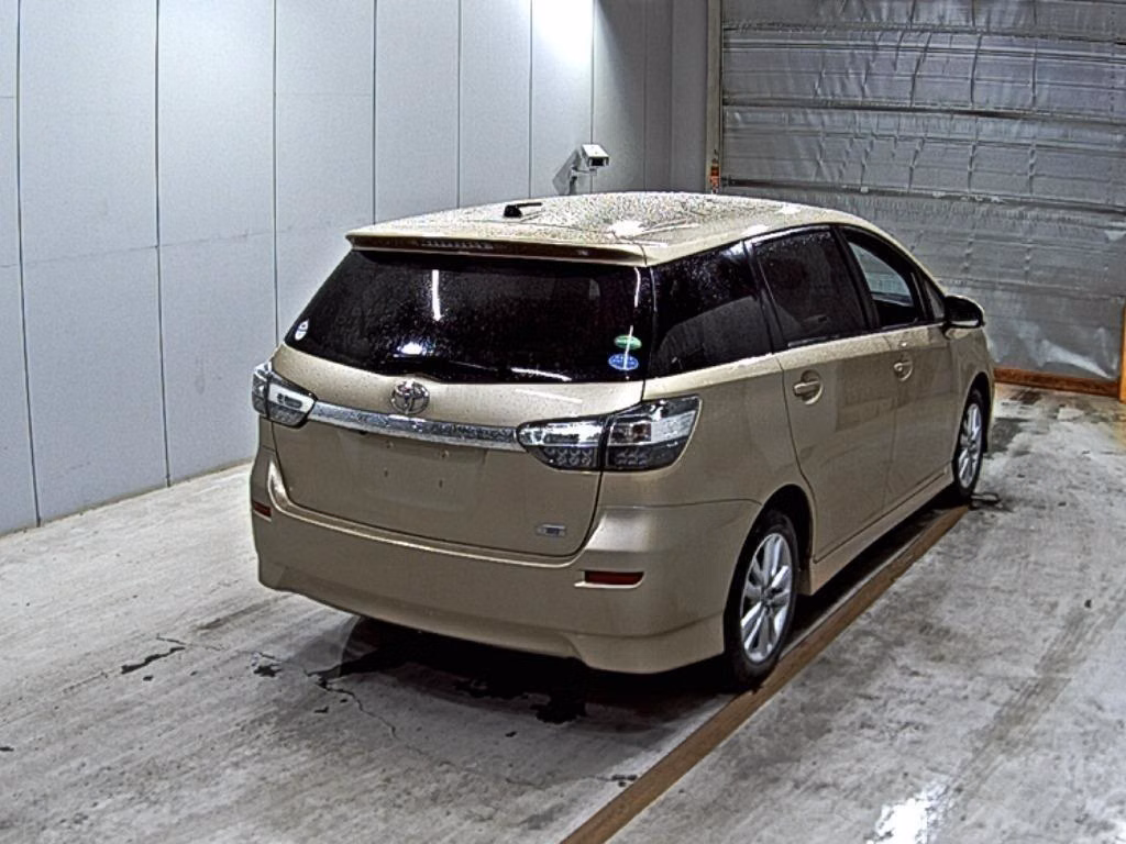 TOYOTA WISH