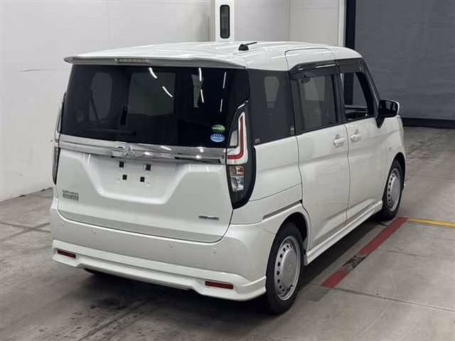 MITSUBISHI DELICA D:2