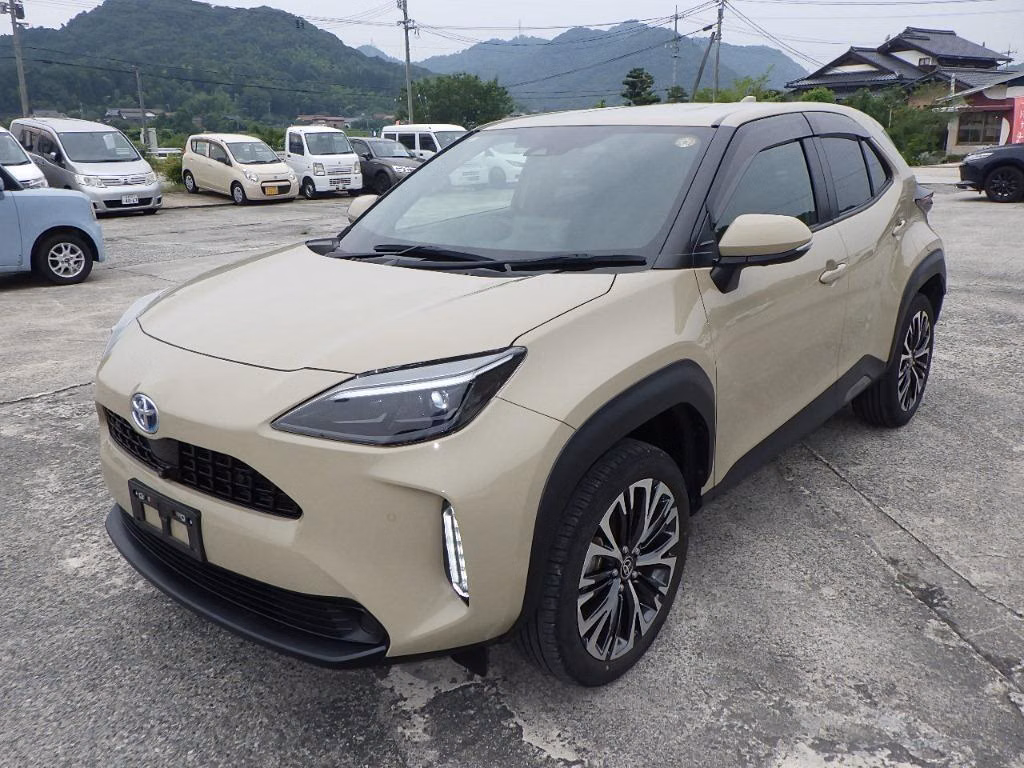 TOYOTA YARIS CROSS