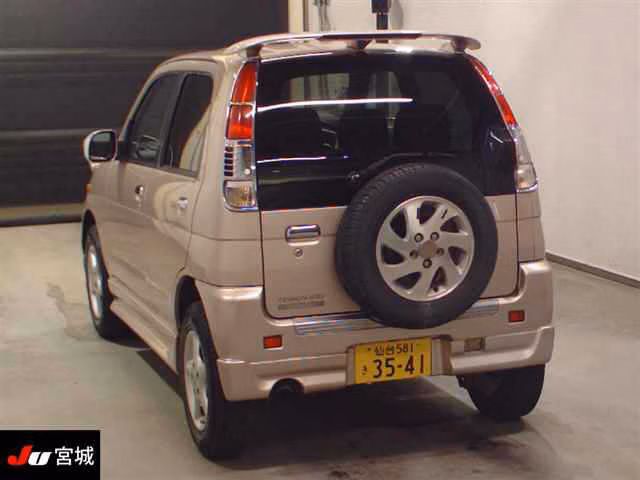 DAIHATSU TERIOS KID