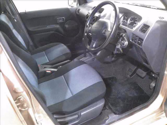DAIHATSU TERIOS KID