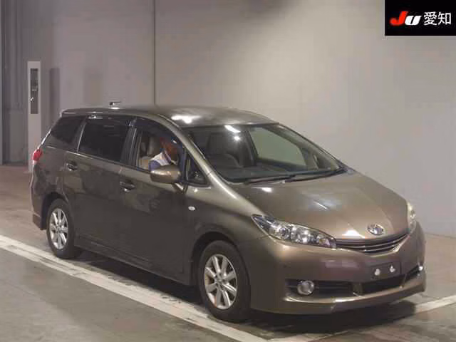 TOYOTA WISH