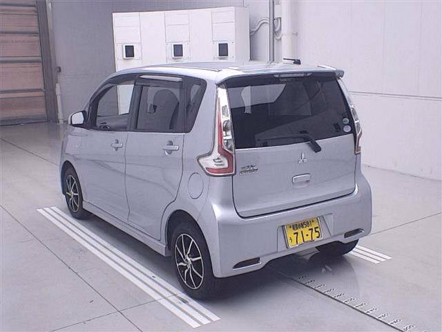 MITSUBISHI EK CUSTOM