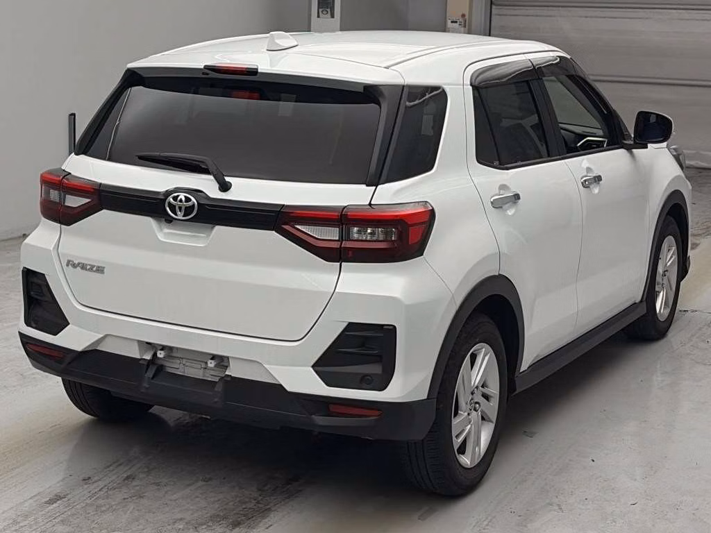 TOYOTA RAIZE