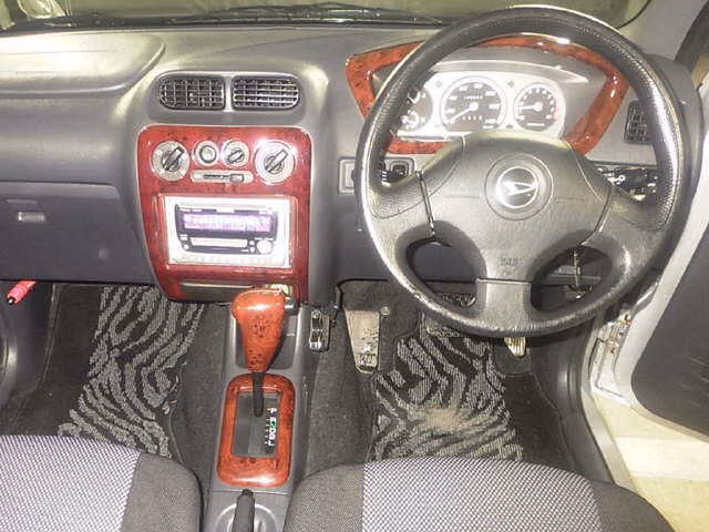 DAIHATSU TERIOS KID