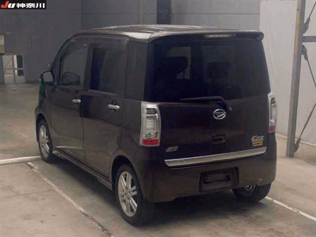 DAIHATSU TANTO EXE