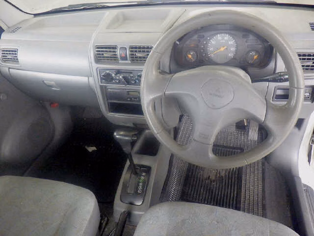 MITSUBISHI MINICA