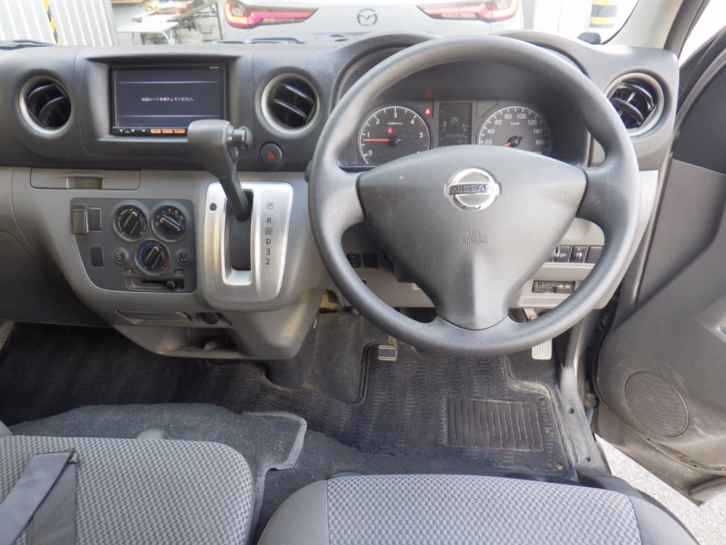 NISSAN NV350 CARAVAN