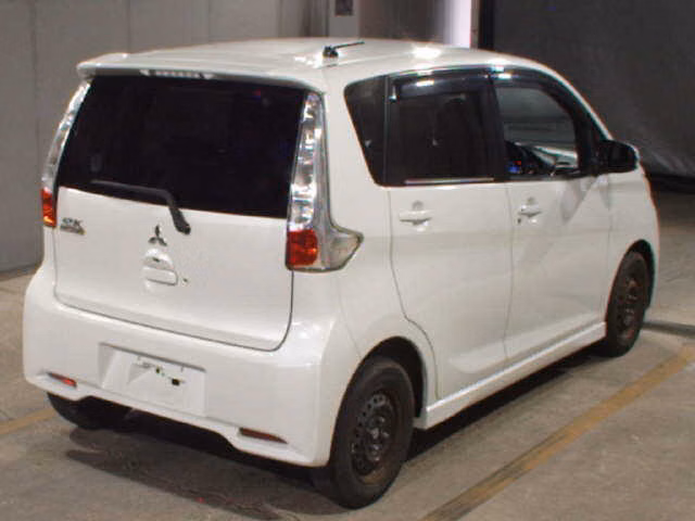 MITSUBISHI EK CUSTOM