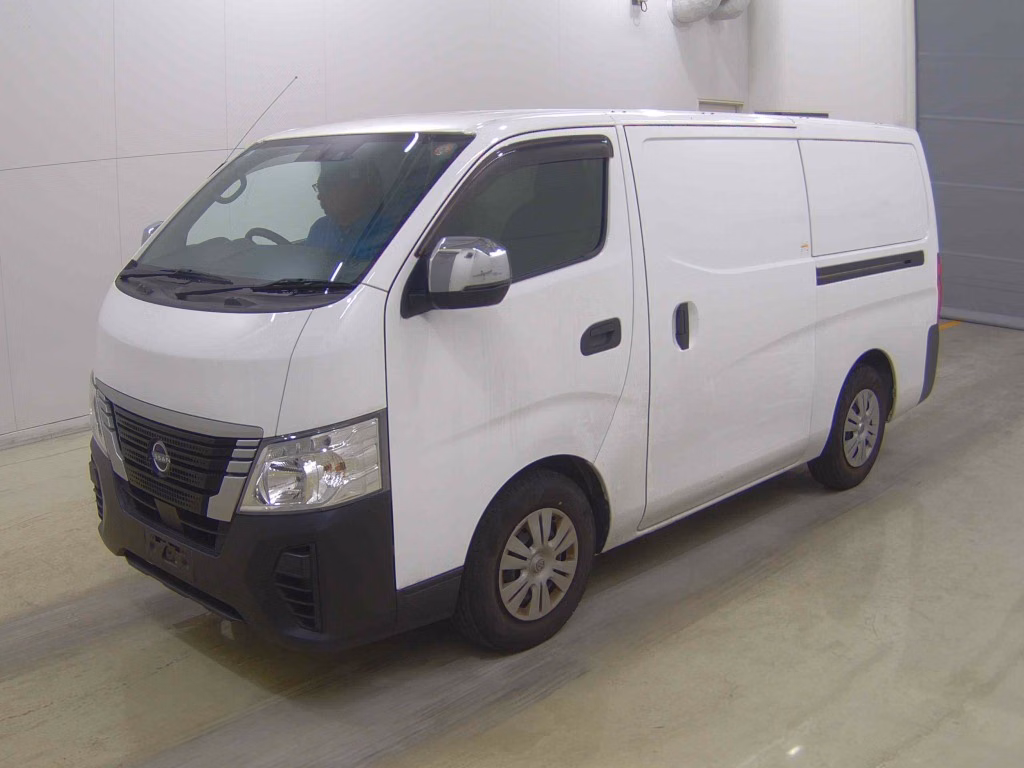 NISSAN CARAVAN