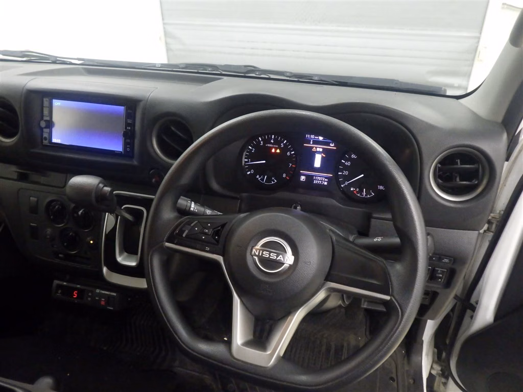 NISSAN CARAVAN