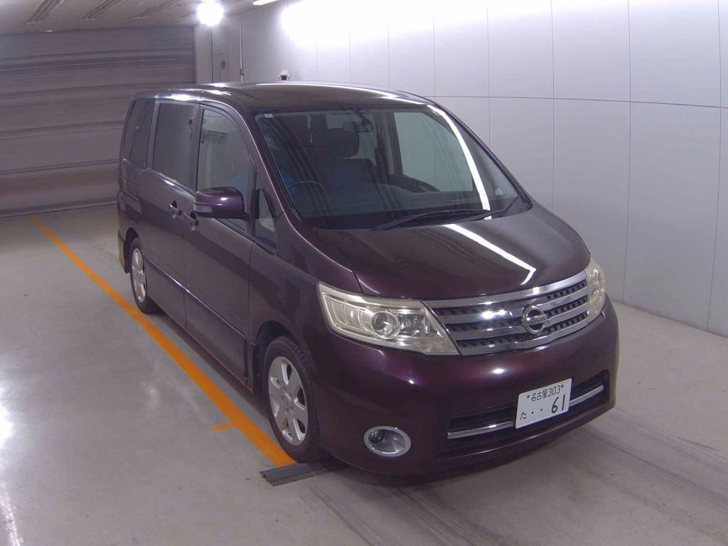 NISSAN SERENA